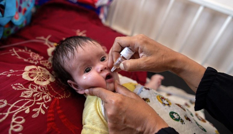 بدء التطعيم ضد شلل الأطفال في دير البلح اليوم