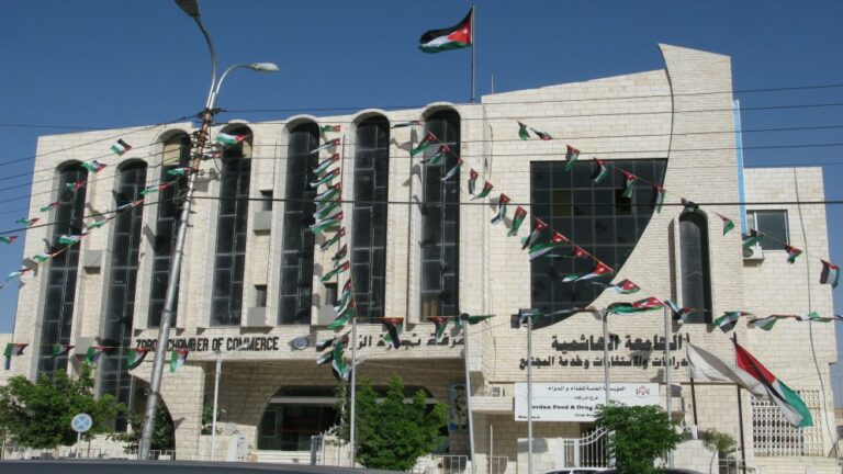 صادرات الزرقاء التجارية تتجاوز 48 مليوناً في آب