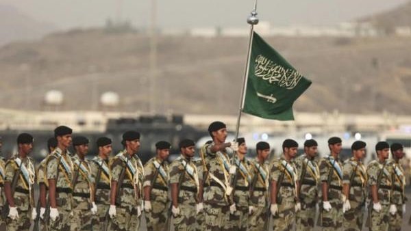 إحالة مجموعة من كبار الضباط في الجيش السعودي إلى التقاعد  أسماء