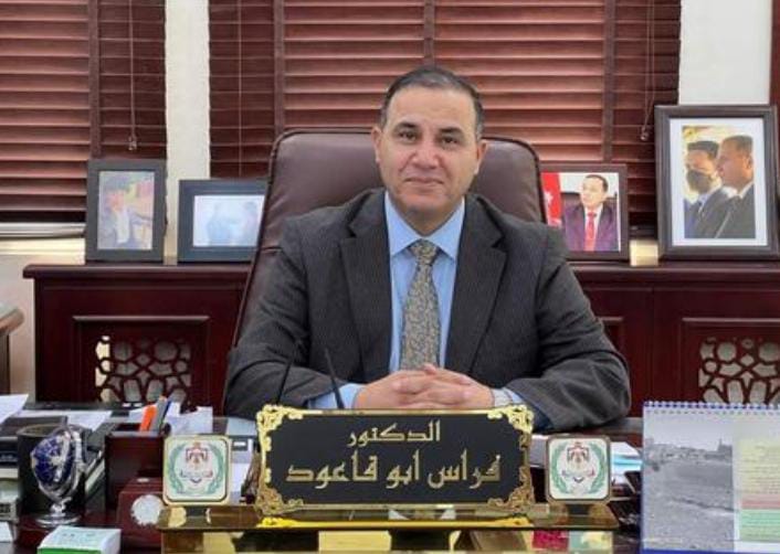محافظ الزرقاء يتوعد منتحلي صفة صحفي أو إعلامي