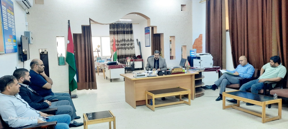 للاطلاع على واقع حال  المدارس المهنية BTEC في تربية القصر ...الفقرا يتفقد مدرسة الامير زيد بن الحسين المهنية للبنين