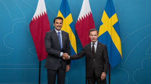 أمير قطر ورئيس وزراء السويد يناقشان مستجدات غزة