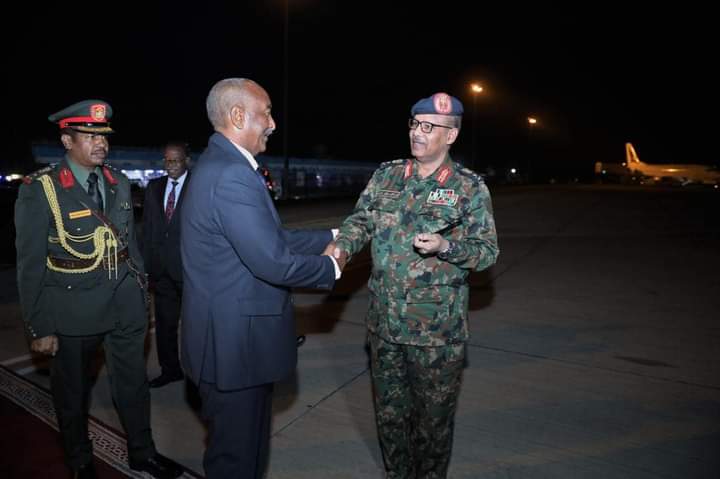 السودان : برهان يتوجه إلى الصين...صور