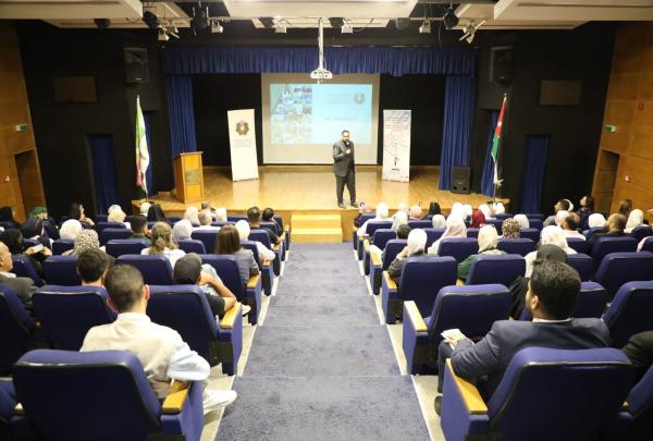 جلسة تعريفية بجائزة الحسين بن عبدالله الثاني للعمل التطوعي