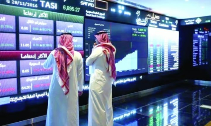 مؤشر الأسهم السعودية يغلق مرتفعًا