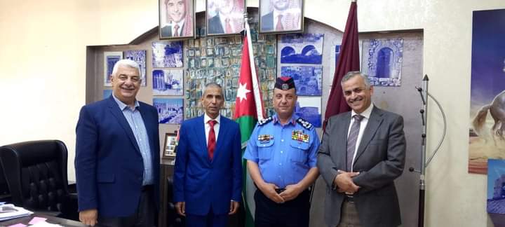 النجادا يزور بلدية الفحيص ...صور
