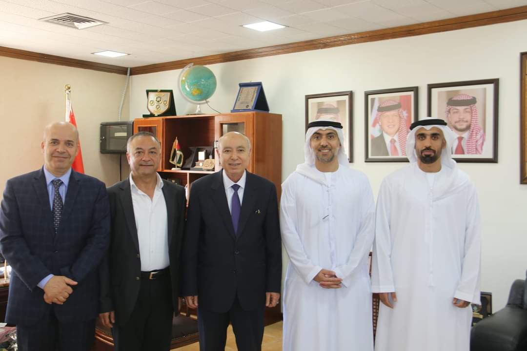 القائم باعمال السفير الامارتي يزور جامعة مؤتة