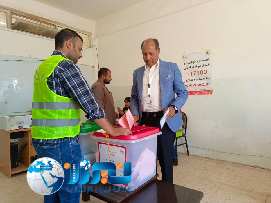 الجبور يدلي بصوته في النقيرة  ويشيد بكفاءة الهيئة المستقلة للانتخاب.