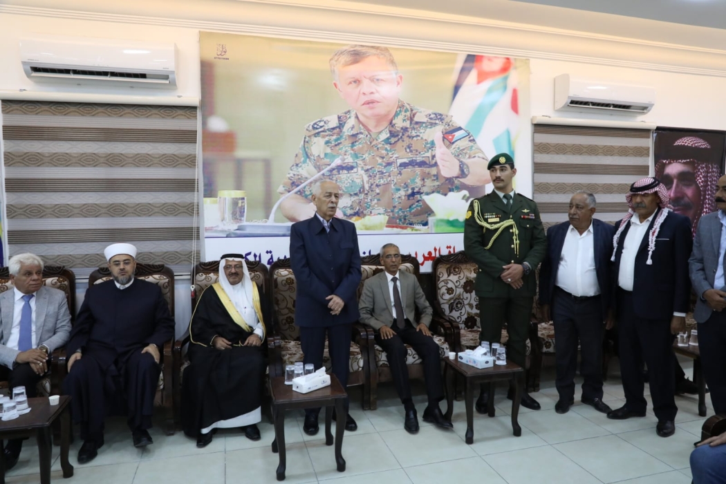 مندوبا عن الملك وولي العهد.... العيسوي يعزي عشائر القطيشات والعواملة والفاعوري...صور