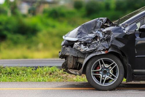 4 وفيات وإصابتين بحادث في الازرق