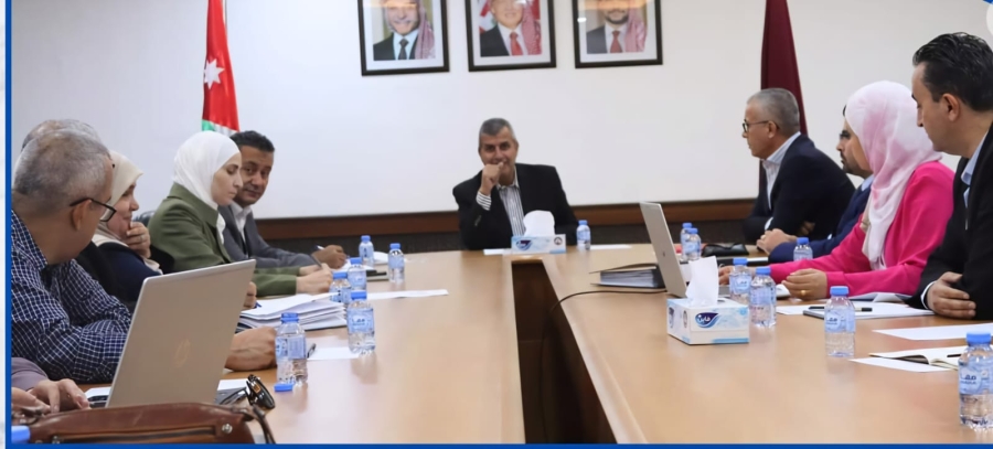 وزير الطاقة يتابع الإنجازات المُتحققة ضمن البرنامج التنفيذي لرؤية التحديث