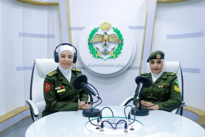 برنامج  نشميات  يستضيف الرقيب هيا اعقيدات