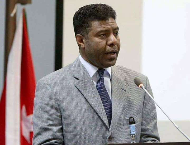 المعلم ... صانع العقول وباني الحضارات