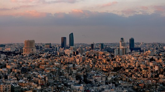 دائرة الأراضي والمساحة تخفض نسبة مراجعيها إلى 71.81