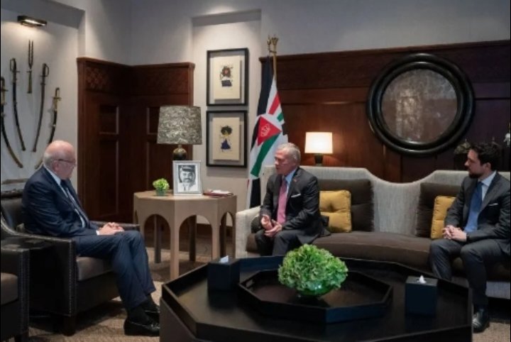 الملك يلتقي ميقاتي: وقوف الاردن المطلق مع لبنان وشعبه