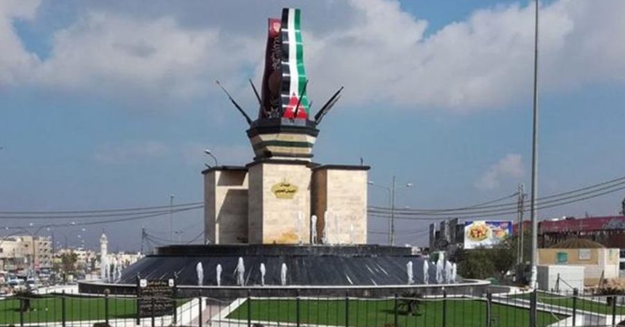 ثقافة الزرقاء: تنفيذ أكبر جدارية على مدخل المحافظة الرئيسي تظهر مواقعها الأثرية