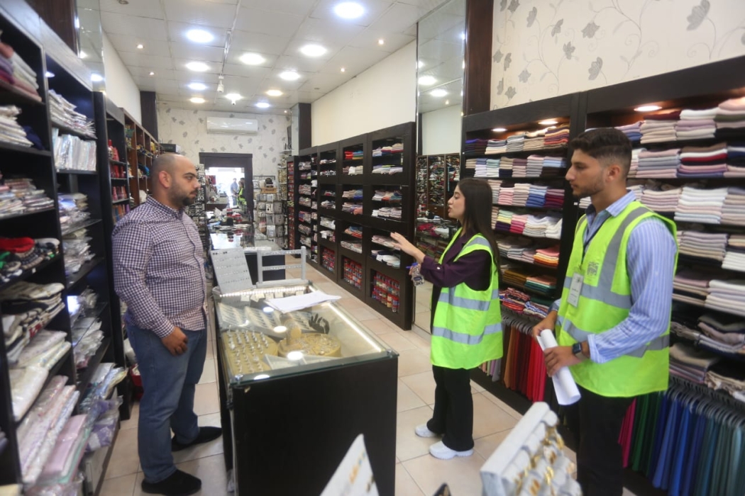 حملة توعية في تلاع العلي حول مشروع إنشاء بنوك التدوير