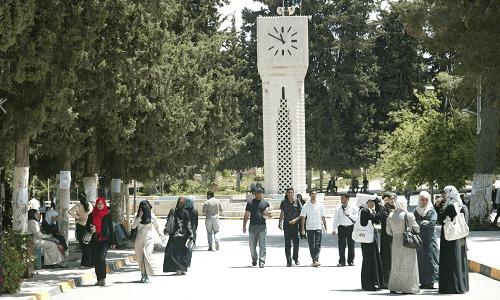 أكثر من 80 ألف طالب سجلوا للمنح والقروض الجامعية