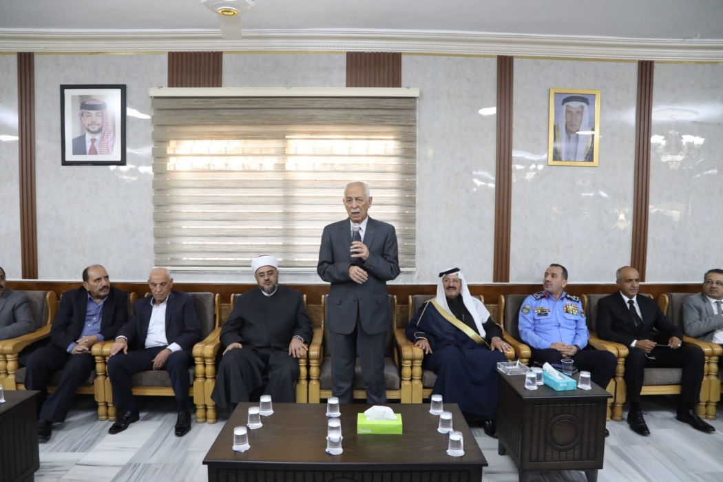 مندوبا عن الملك وولي العهد..العيسوي يعزي العدوان وعلاوي...صور