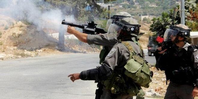 إصابة فلسطينيين باعتداء لقوات الاحتلال جنوب نابلس