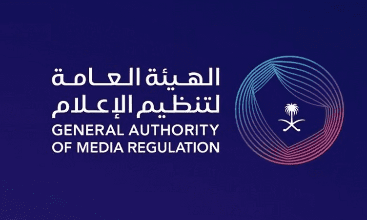 توقف مذيع سعودي من الظهور على الشاشات