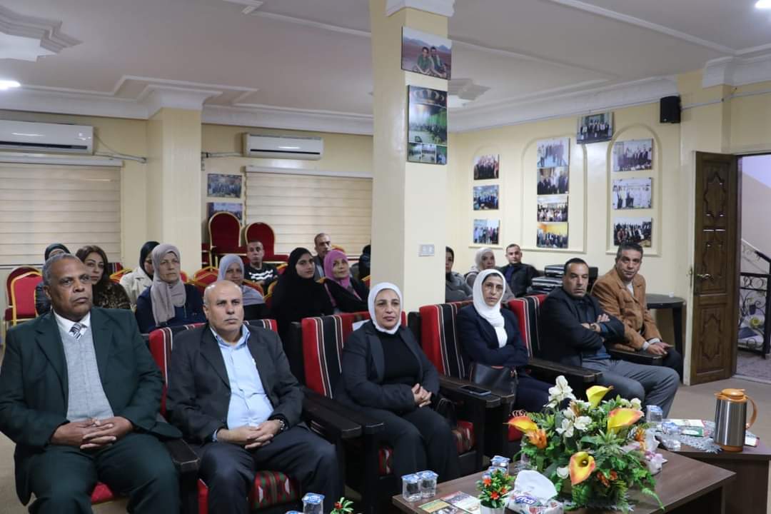 المتقاعدين العسكريين تنظم دورة أعوان مكافحة المخدرات بالتعاون مع إدارة مكافحة المخدرات بسحاب...صور