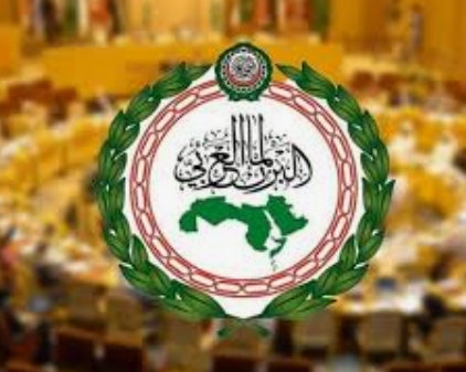 البرلمان العربي يؤكد دعمه لوحدة سوريا واستقرارها قلقه