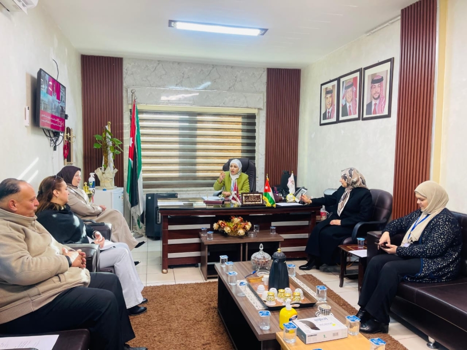 الخريشا تترأس اجتماع لجنة امتحانات الثانوية العامة_الامتحان التكميلي 2024_2025...صور