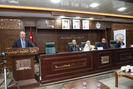 توقيع كتاب حسب توقيت عينيك لغادة عقل