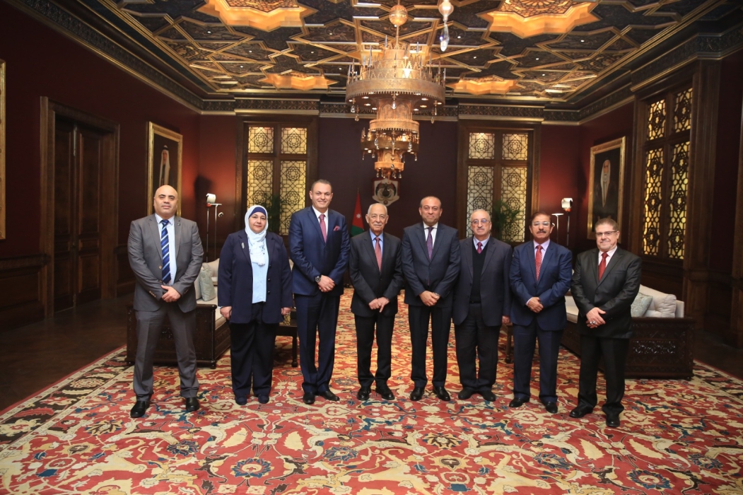 رئيس الديوان الملكي يلتقي ممثلين عن مجموعة شعلة الأردن الكشفية وملتقى بناة المستقبل.... صور 