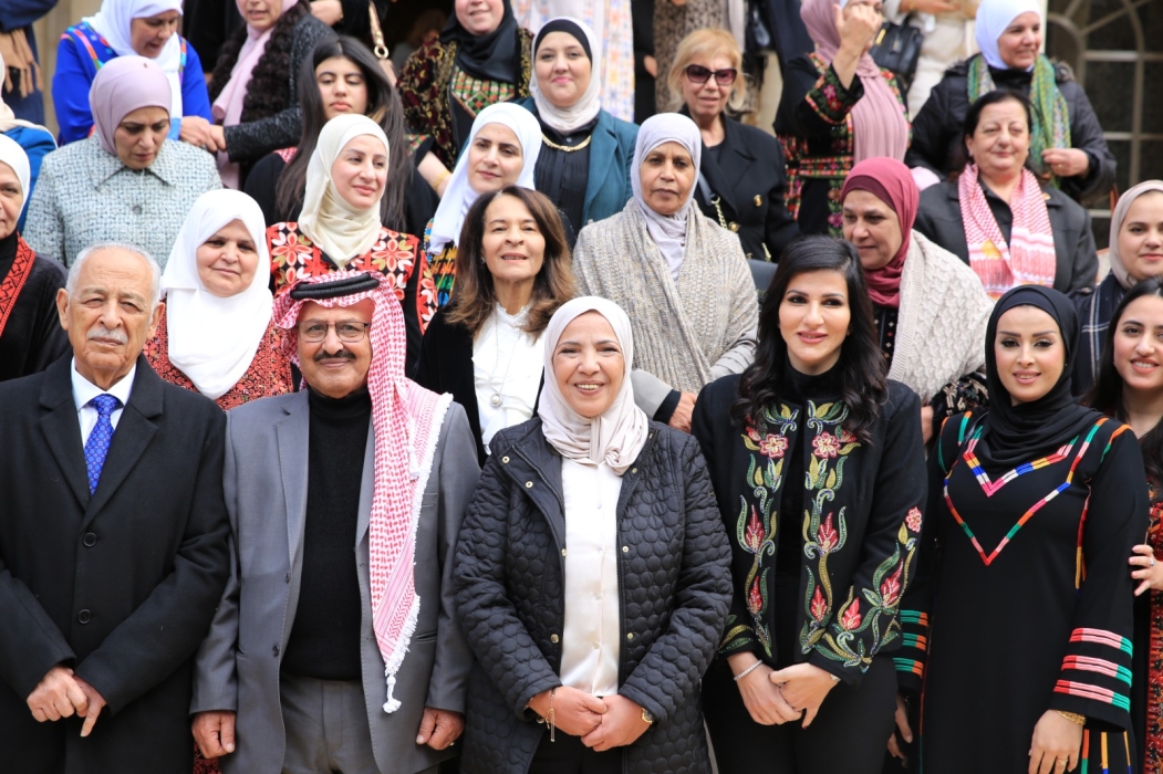 وفد أصايل الأردن يزور الديوان الملكي الهاشمي برئاسة الشيخة ريما ارتيمة...صور