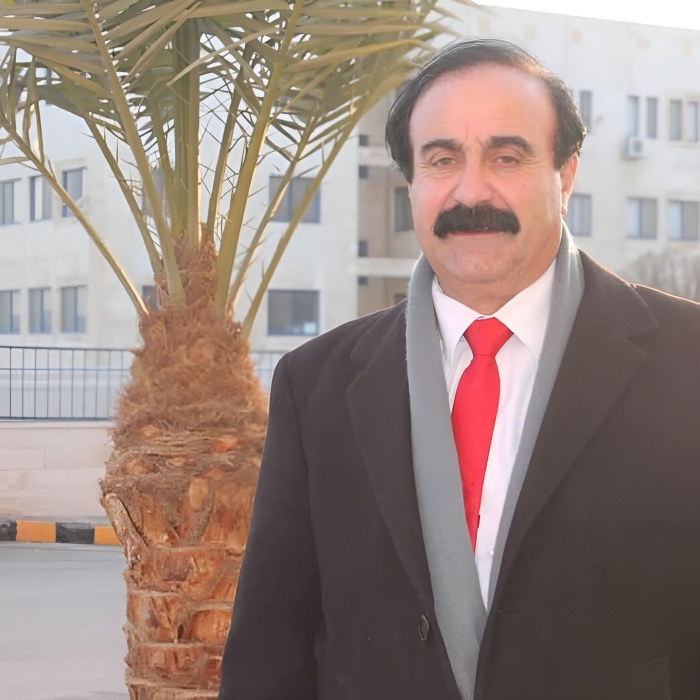 الدكتور تحسين الشرادقة يهنئ الملك وولي العهد والشعب الأردني بحلول العام الجديد
