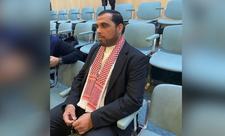 النائب إسماعيل المشاقبة يحتج على رفع جلسة مجلس النواب بحضور الجلسة من الشرفات
