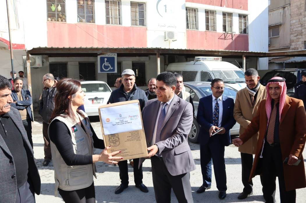 الملك حسين بن طلال التنموية توزع مدافئ على مدارس بالمفرق