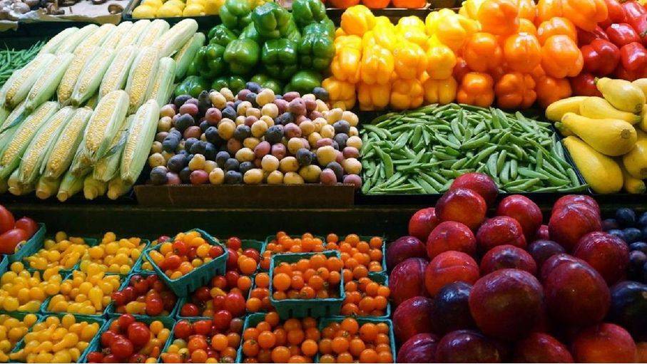 متخصصون زراعيون: قرار دعم صادرات الخضار والفواكه الطازجة خطوة إيجابية