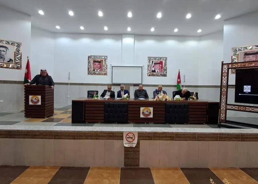 وزير العمل من معان: لا نقبل تعطل المنشآت وسيتم حصر احتياجات القطاعات من العمالة غير الأردنية