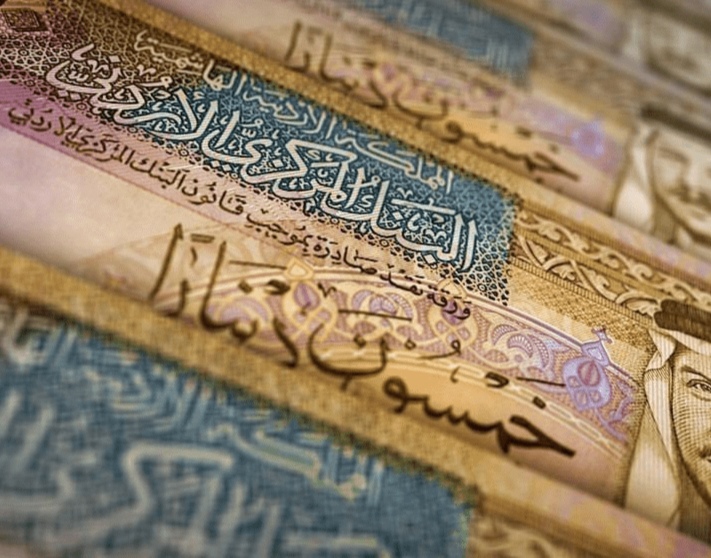 6.51 مليون شيك بقيمة 40.3 مليار دينار في الأردن العام الماضي