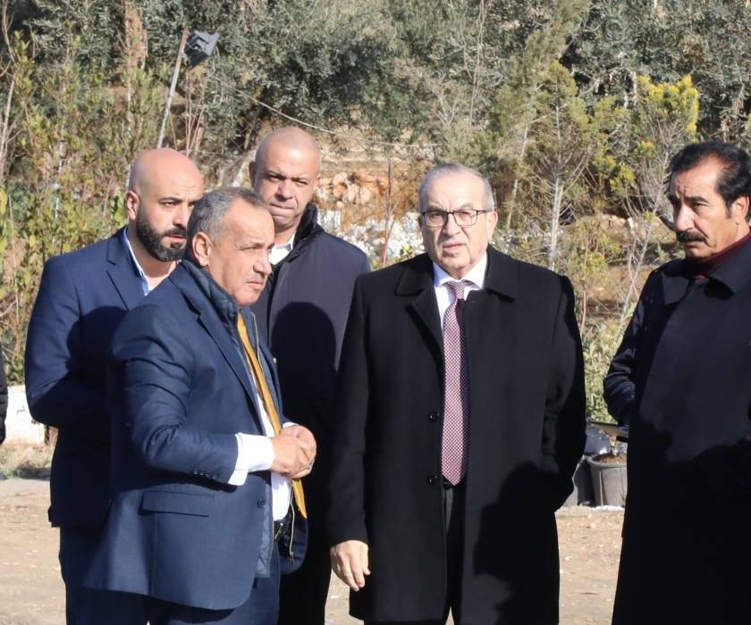 أبو السمن يتفقد الواقع المروري على شارع ياجوز