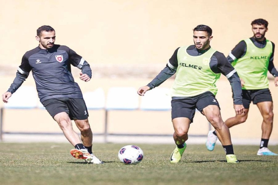 المنتخب الوطني لكرة القدم يختتم تدريباته في عمان ويتأهب لمعسكر الدوحة