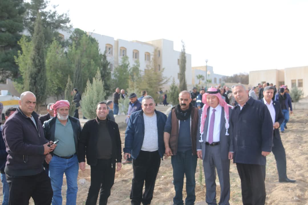 جامعة مؤتة تحتفل بيوم الشجرة تعزيزًا للوعي البيئي والمسؤولية المجتمعيّة . 