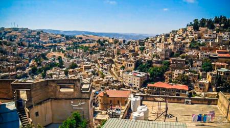 السبت .. الحرارة اعلى من معدلاتها وأجواء باردة نسبيًا