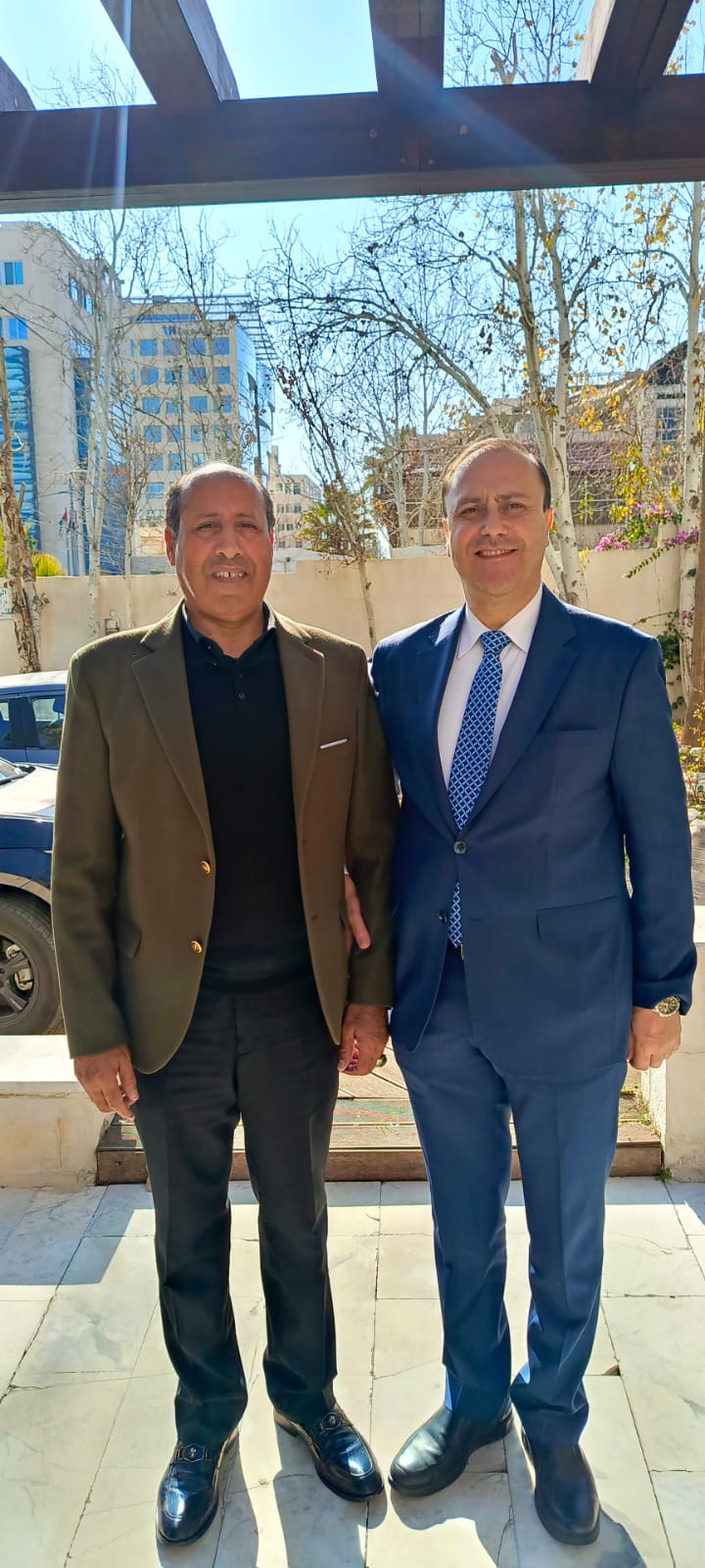 مدير وكالة نيروز الإخبارية يشيد بدور وزير الاتصال الحكومي في تعزيز العمل الإعلامي
