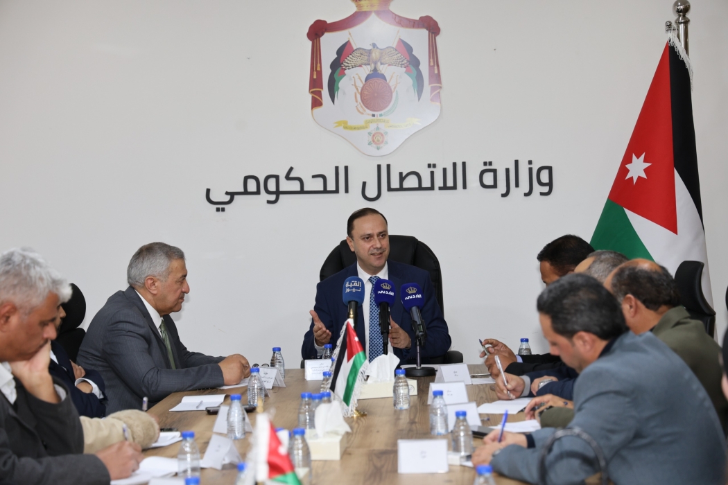 المومني يؤكد أهمية الإعلام في دعم مصالح المجتمع والدولة وحماية الوحدة الوطنية
