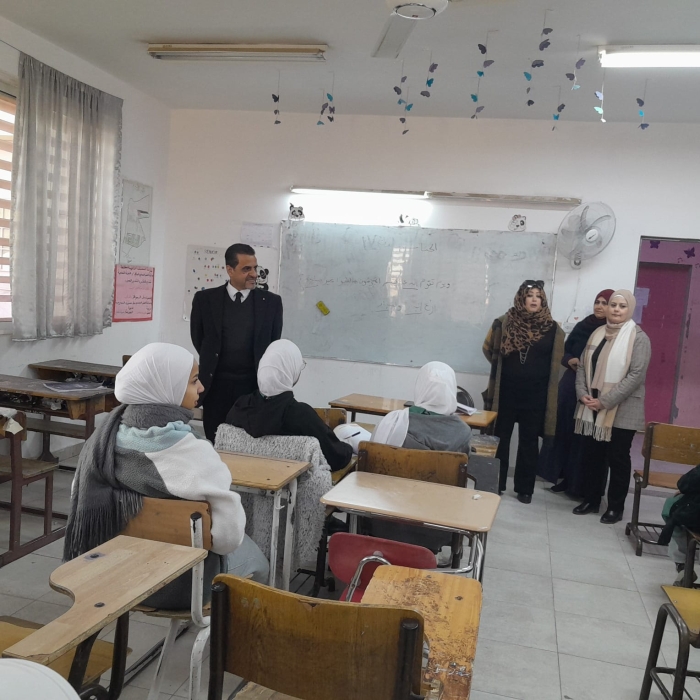 الزيود يتفقد مدارس المستندة ويؤكد على انتظام العملية التعليمية