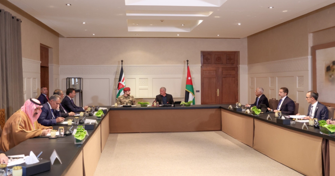 عاجل ..الملك يؤكد استمرار التنسيق مع جميع الأطراف المعنية لحماية المصالح الوطنية