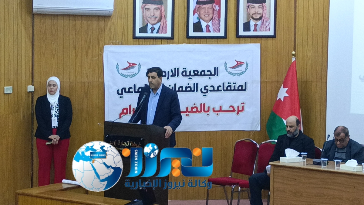 شاهد بالفيديو ...النائب فراس  القبلان يتلو آيات من الذكر الحكيم في غرفة تجارة  اربد