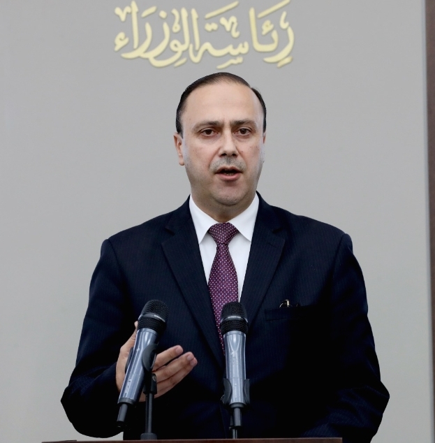 المومني: أهمية دمج العمل المهني بين الحكومة والإعلام لتوصيل المعلومات للمواطنين