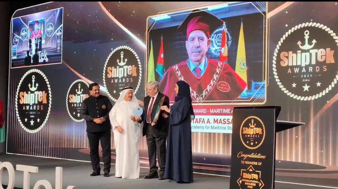 الأكاديمية الأردنية للدراسات البحرية تحصد على جائزة أفضل مؤسسة تعليم وتدريب بحري في منطقة الشرق الأوسط...فيديو