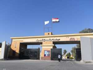 بدء خروج المرضى والجرحى من معبر رفح باتجاه مصر للعلاج