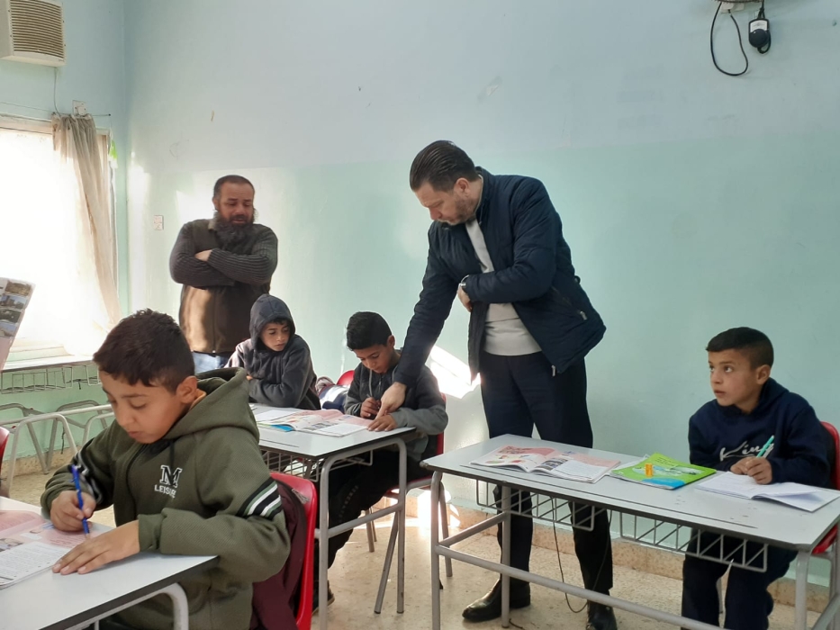 مدير تربية جرش يتفقد عددًا من مدارس المحافظة